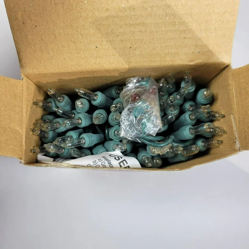 Walmart 100ct Mini String Lights NEW Clear White Bulb / Green Wire 24ft